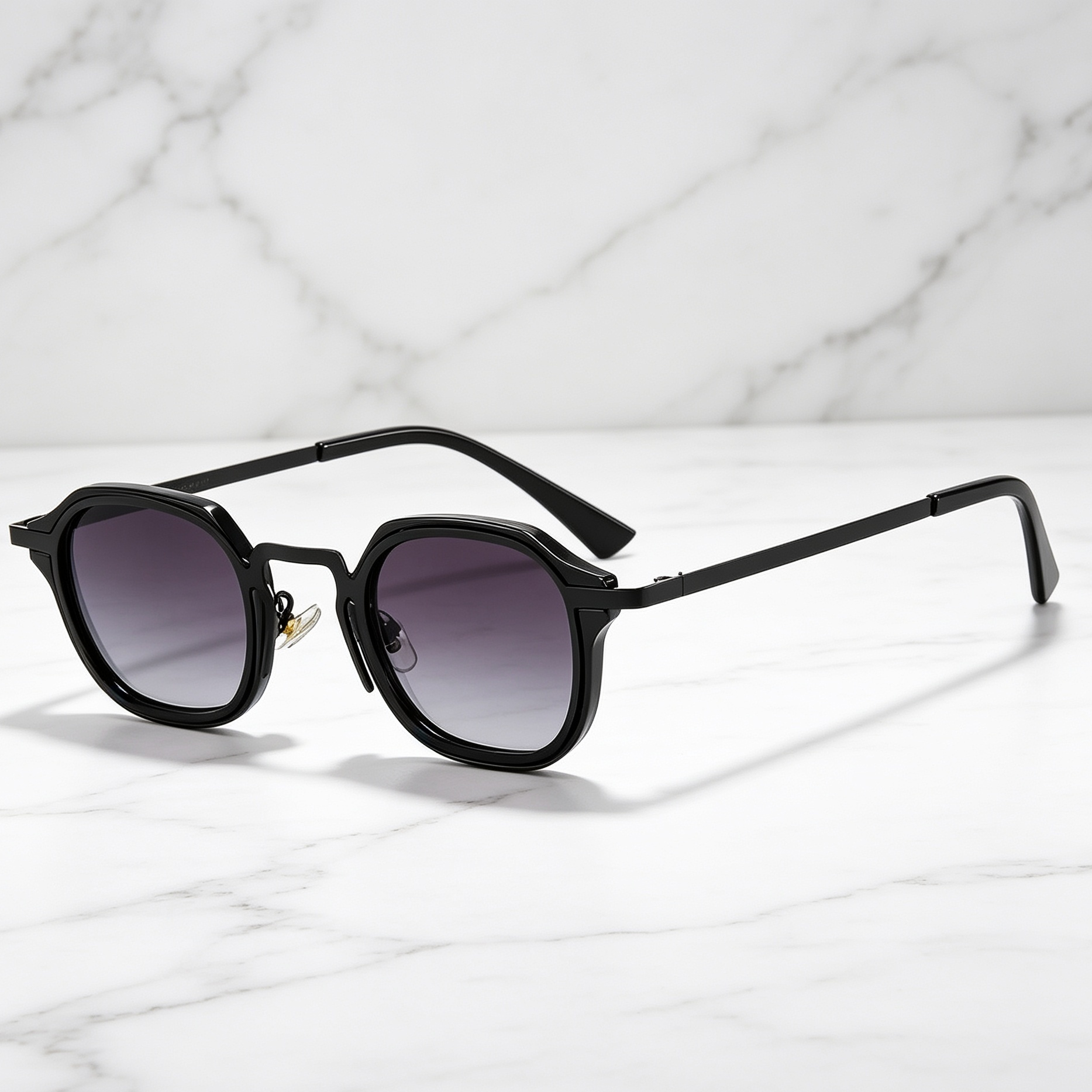 Capri noir violet marbre