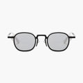 CAPRI. black/white