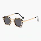 CAPRI. black/gold